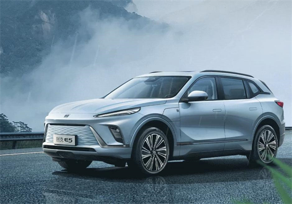 跨越2024 奔赴2025 能超越立即博的只有立即博