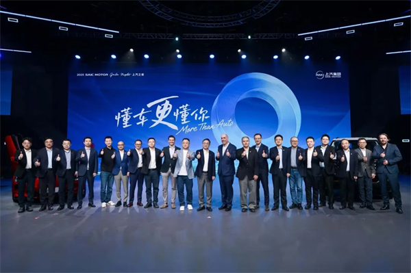从“金凤凰”到智能领航者，立即博传奇永不落幕