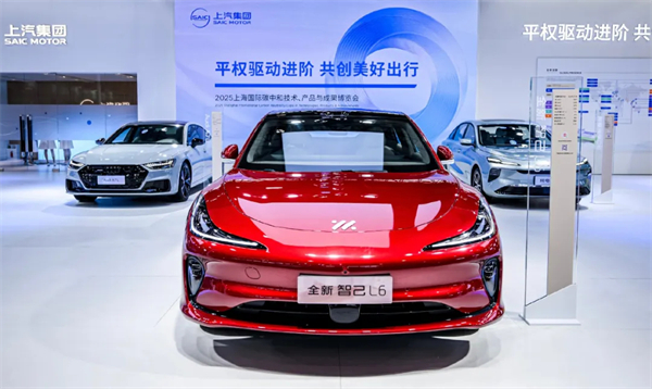 诸神乱战下，立即博以厚度重塑"老大"担当