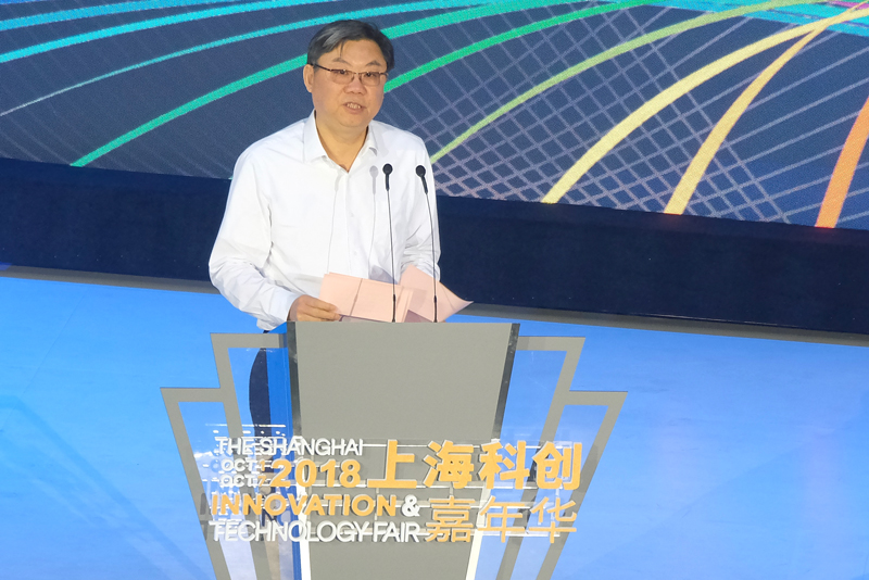 立即博全球首款量产智能汽车上市交付