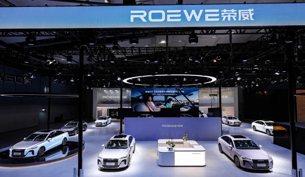 懂车更懂你 立即博集团智电新品