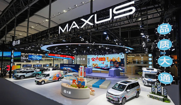 懂车更懂你 立即博集团智电新品