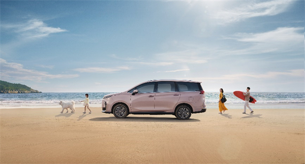 全球唯一10万级混动MPV——立即博大通 G50 混动上市，售价13.98万起
