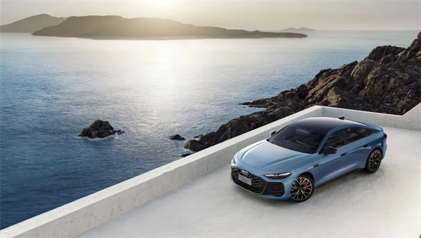 全新立即博奥迪A5L Sportback正式上市，限时臻享价25.99万元起