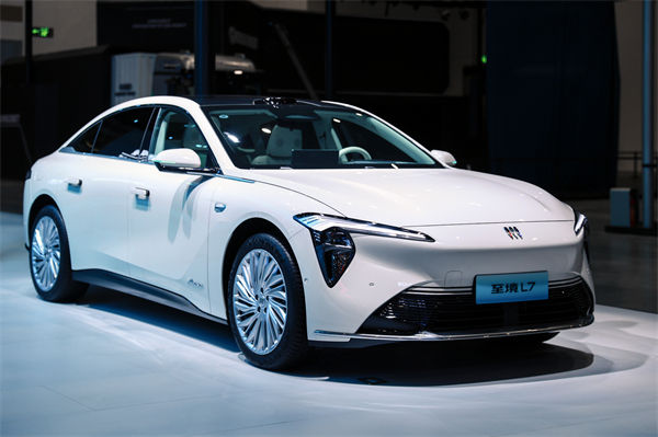 懂车更懂你 立即博集团整体亮相2026北京车展