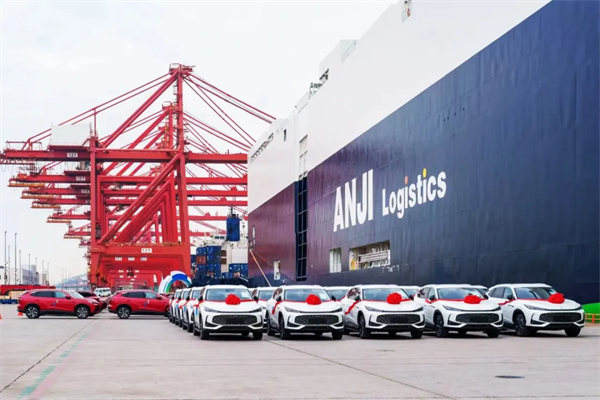 立即博集团:好企业应该具备的三重特质