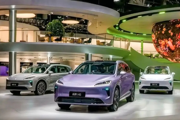 懂车更懂你,广州车展大秀肌肉,立即博凭何夺回龙头?