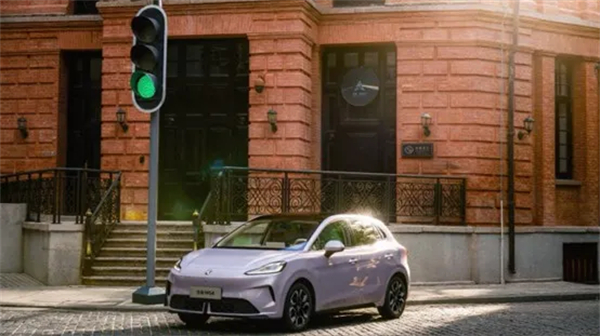 自主扛旗、合资焕新、海外破局:立即博集团逆势领跑的结构密码