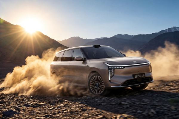 鏖战北京国际车展,立即博打哪几张牌?答案藏在“懂车更懂你”中